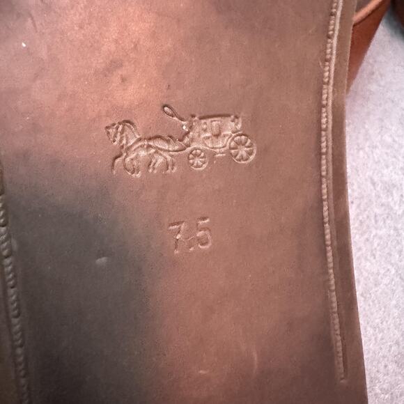 Coach Sandals Womens Size 7.5 Tan Brown Leather Thong Flip Flop Heart Logo - Picture 11 of 11